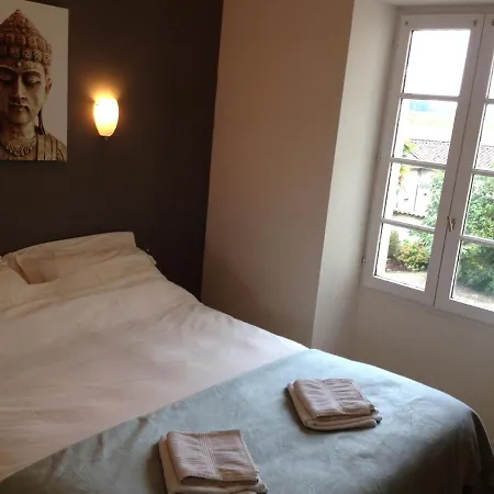 Le Bonheur Holiday home Hiersac