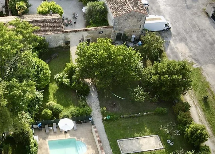 بيت للعطل Le Bonheur Hiersac